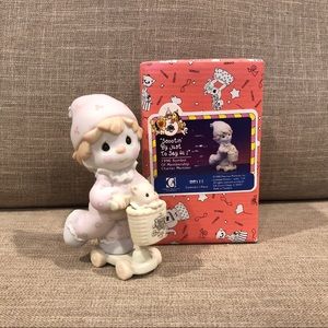 Precious Moments Scootin’ By Just To Say Hi! 1996